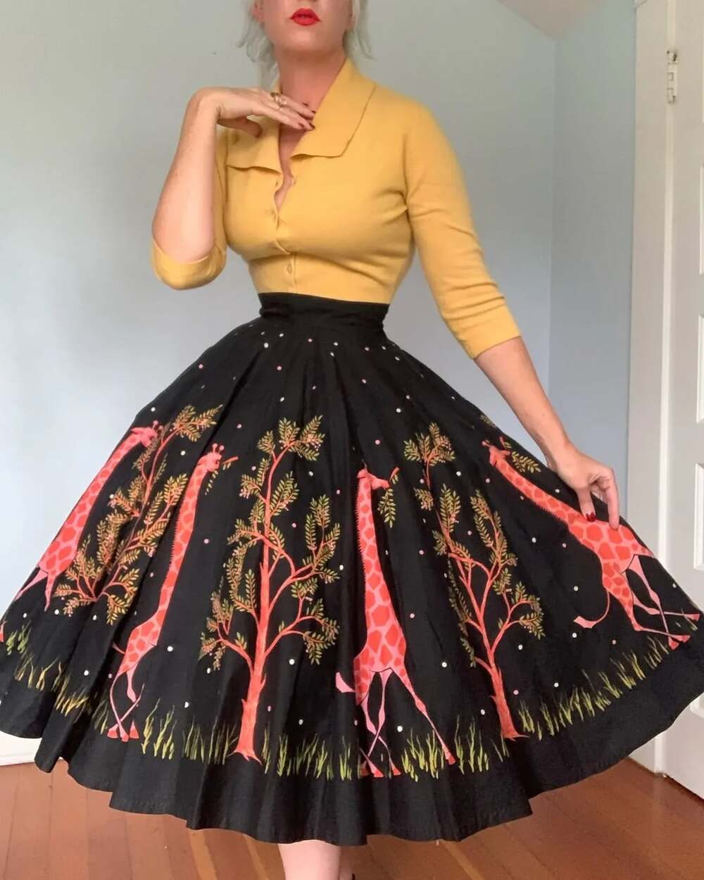 Vintage 1950s Giraffe Novelty Print Black Cotton Circle Skirt